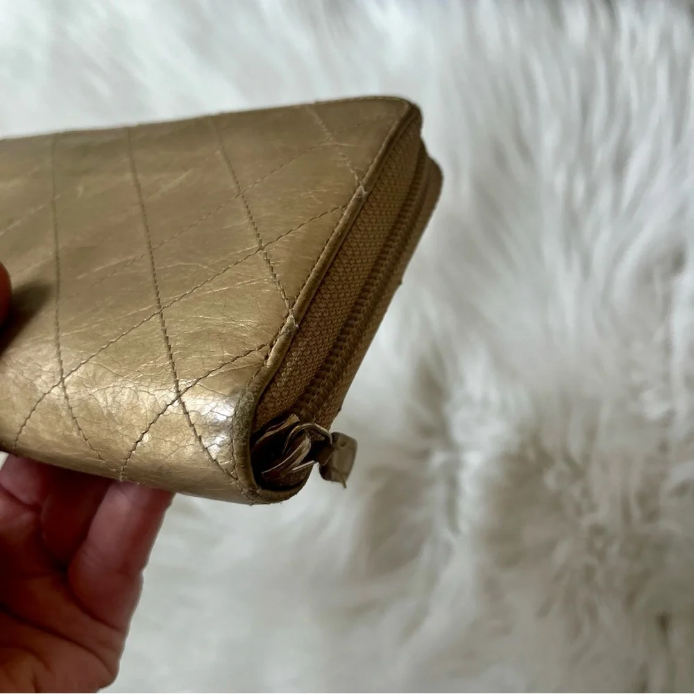 CHANEL Matelasse Gold Quilted Long Zip Around Wallet 31 Series